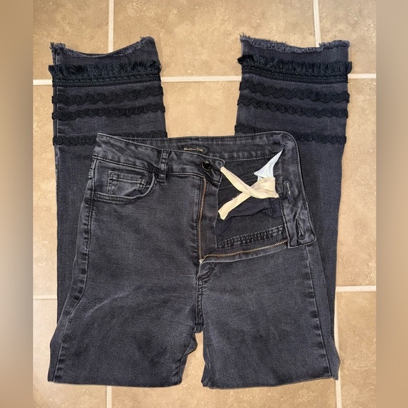 Massimo Dutti Black Denim - Picture 2 of 10